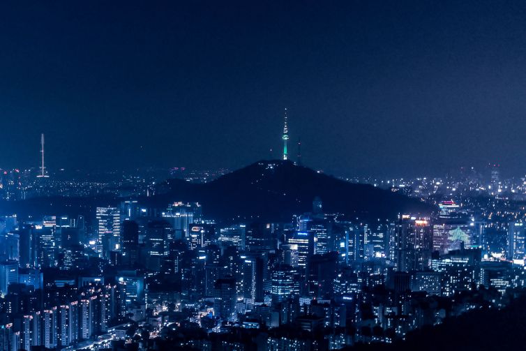 seoul-by-night